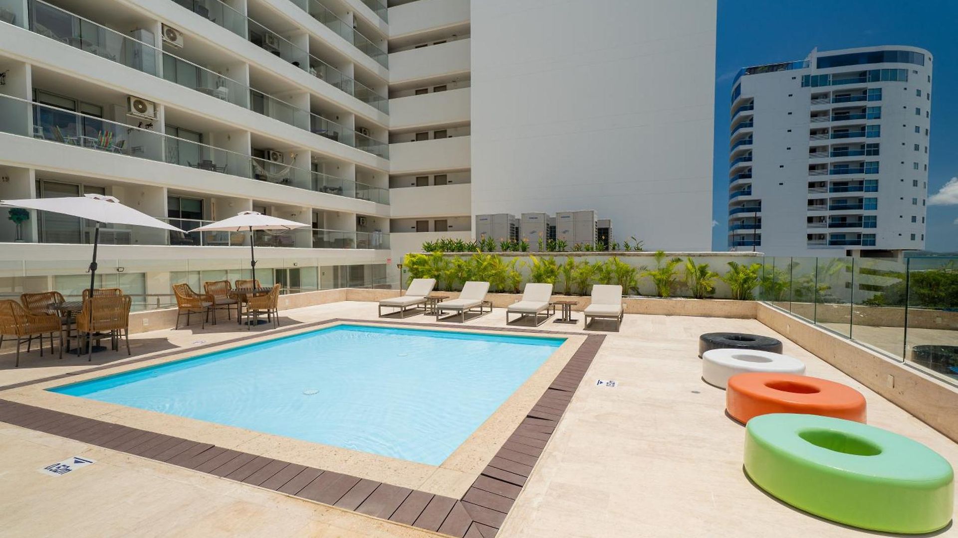 Canela Con Piscina Jacuzzi Cerca Al Mar Y Al Aereopuerto Cartagena