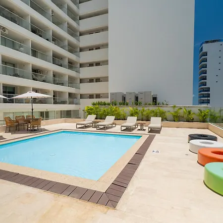 Canela Con Piscina Jacuzzi Cerca Al Mar Y Al Aereopuerto Cartagena